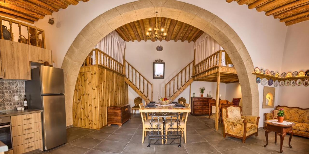 Stone Arch Villa Malona Village Exteriör bild